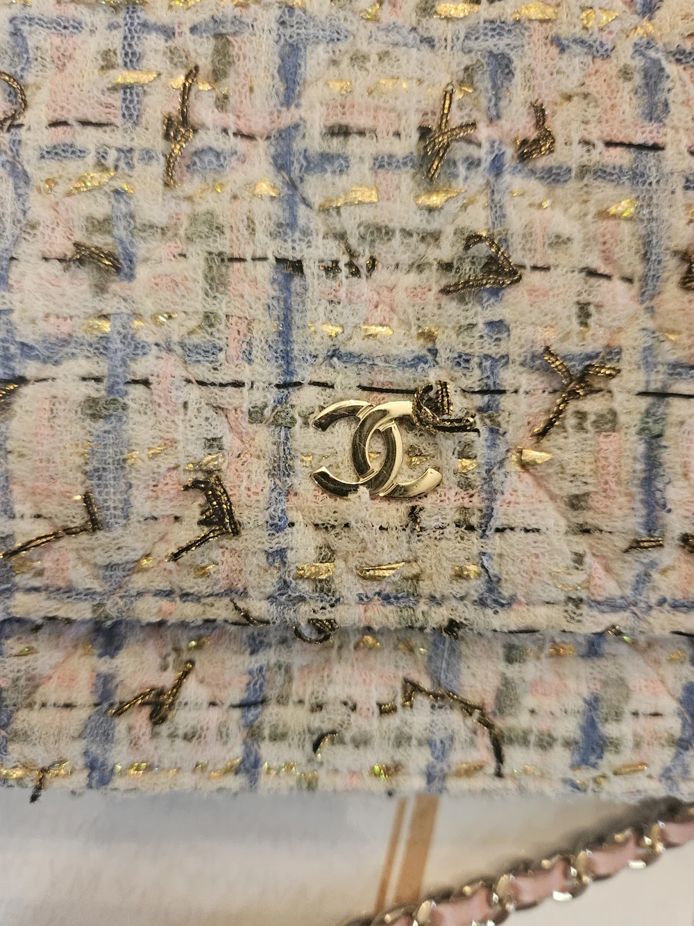 CHANEL 100% authentic